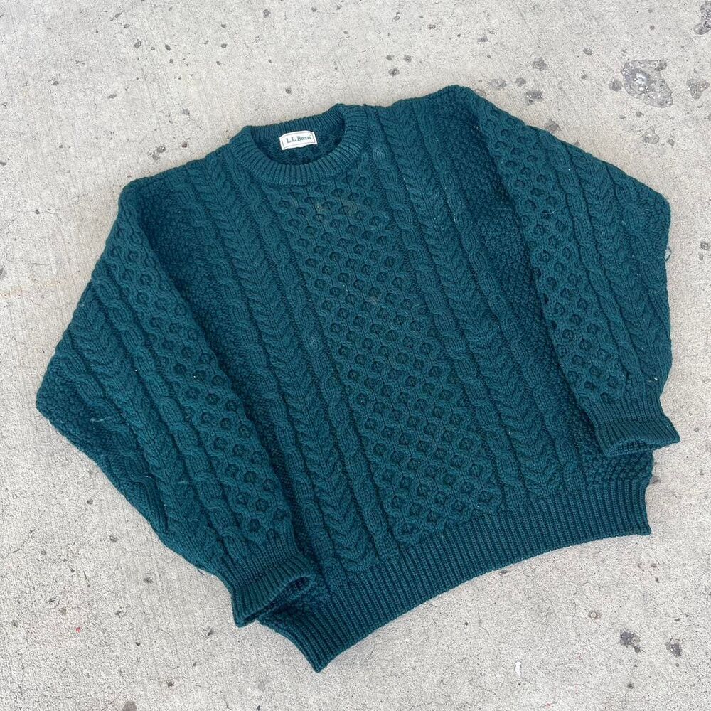 Vintage L.L. Bean cableknit old money y2k heavyweight sweater